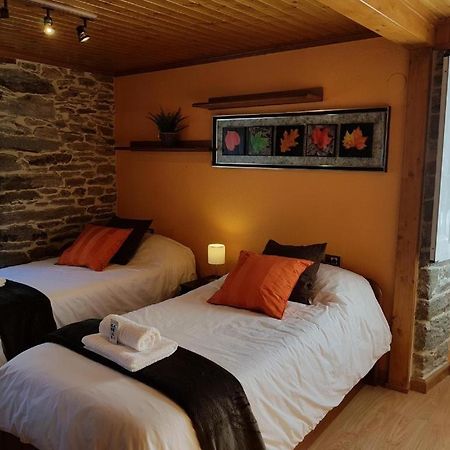 Aqua Rooms Sarria Bagian luar foto