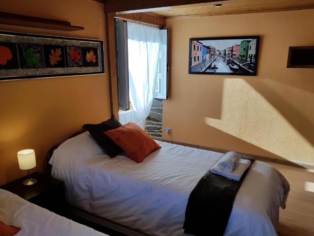 Aqua Rooms Sarria Bagian luar foto