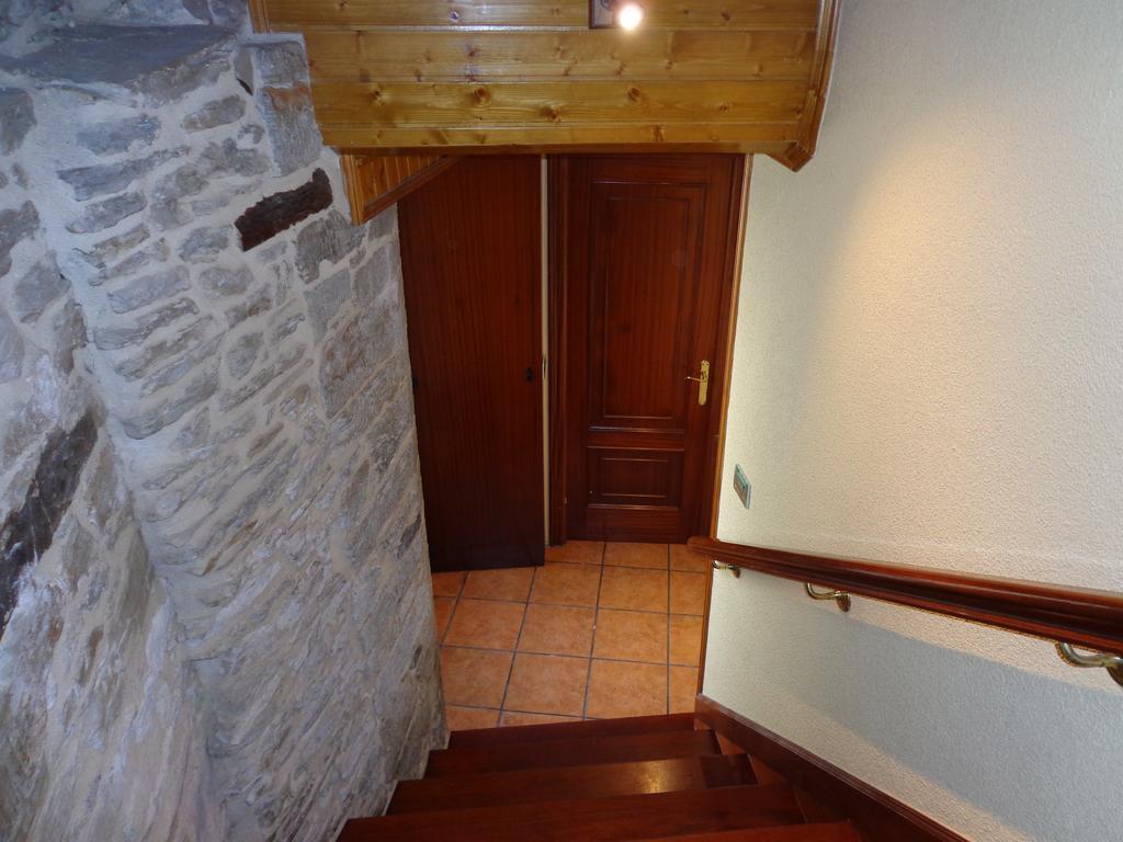 Aqua Rooms Sarria Bagian luar foto